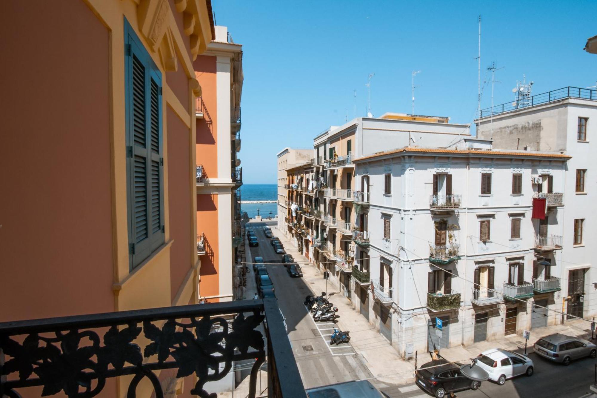 Palazzo Marevento Lägenhet Bari Exteriör bild